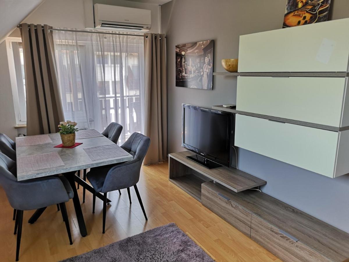 Tuniberg Restaurant Hotel Freiburg im Breisgau Ngoại thất bức ảnh