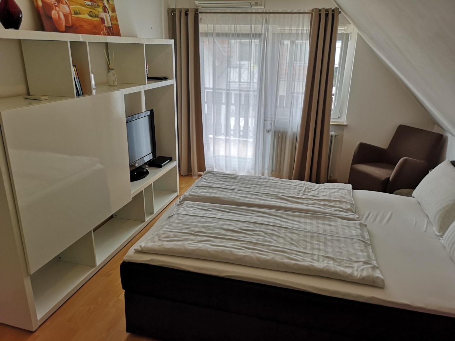 Tuniberg Restaurant Hotel Freiburg im Breisgau Ngoại thất bức ảnh