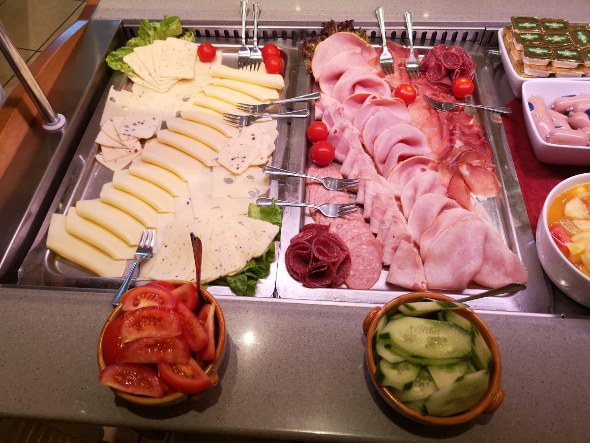 Tuniberg Restaurant Hotel Freiburg im Breisgau Ngoại thất bức ảnh