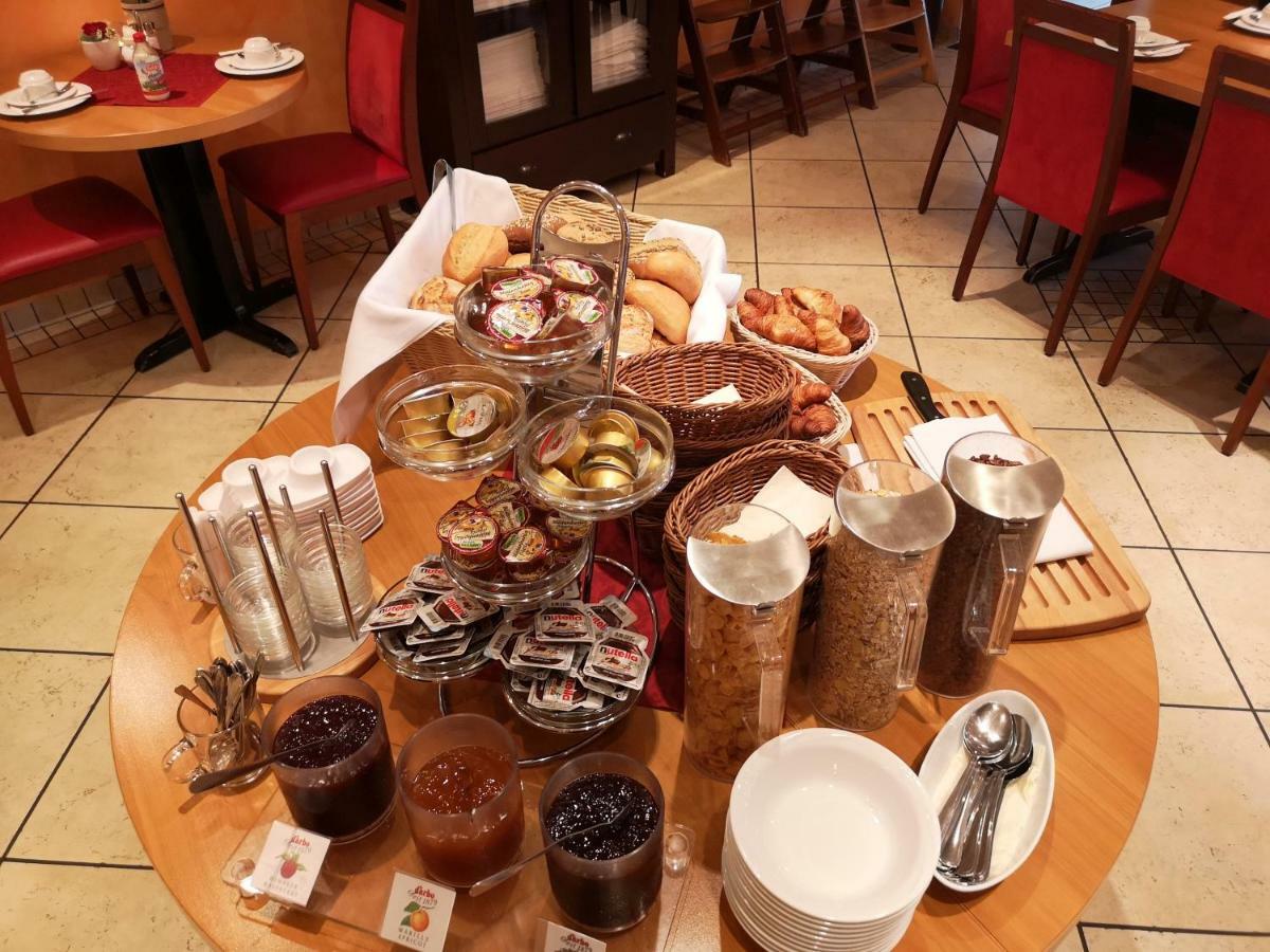 Tuniberg Restaurant Hotel Freiburg im Breisgau Ngoại thất bức ảnh